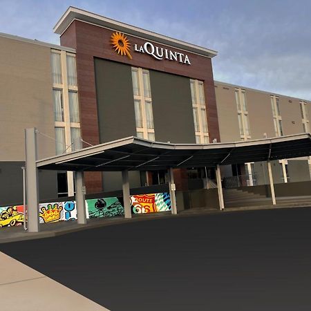 La Quinta Inn & Suites By Wyndham Tulsa Downtown - Route 66 Exterior foto