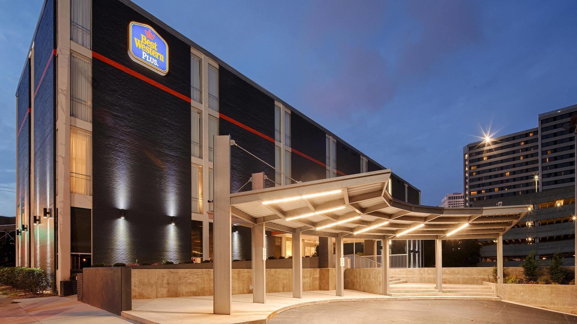La Quinta Inn & Suites By Wyndham Tulsa Downtown - Route 66 Exterior foto